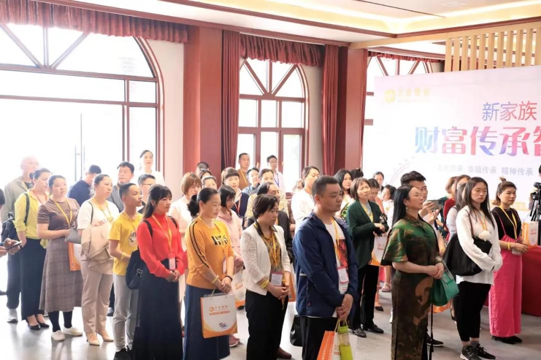 喜訊丨萬合恒業(yè)創(chuàng)研實(shí)訓(xùn)基地在湘都生態(tài)園正式揭牌落成！