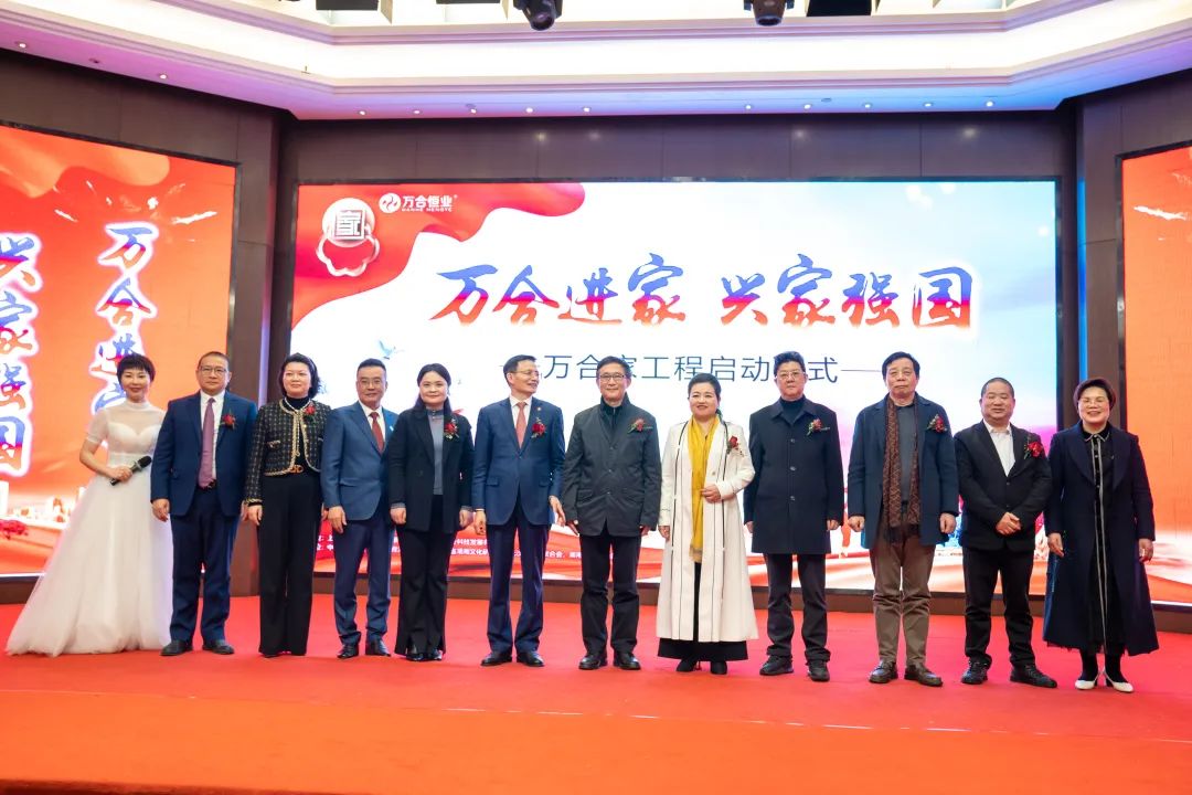 三流的父親喜歡用暴力，二流的父親一臉嚴(yán)肅，頂流的父親是怎樣?？